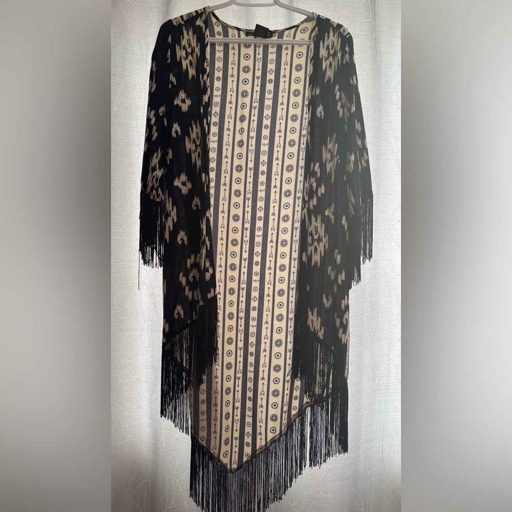 Navy blue and Cream Patterned Women's kimono